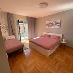 La Maison V