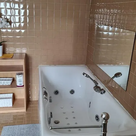 La Maison V Сasa de vacaciones *